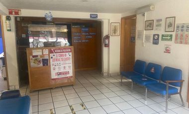 Clínica Equipada operando Ubicadisima