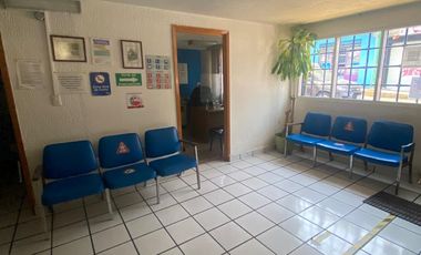 Clínica Equipada operando Ubicadisima