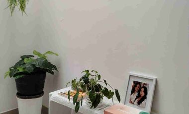 Arriendo amplia y cómoda casa  AMOBLADA , . Cerca de todo, centros comerciales , parque de la leyenda vallenata, Gobernacion , parque de la vida.