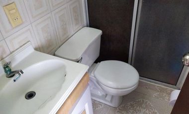 SE VENDE HERMOSA CASA ESQUINERA 🏠 En LA CAROLA