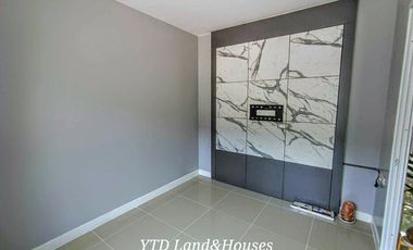 2 storey townhome for sale at The Colors Wongwaen – Ratchaphruek (2.4 MB.)