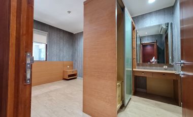 Dijual Apartemen Sahid Sudirman 2 Bedroom Semifurnished Size 94 m2