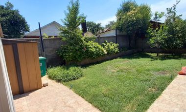 SE VENDE CASA EN VILLA MACUL, 4 DORMITORIOS, 2 BAÑOS, VALOR 9.300UF