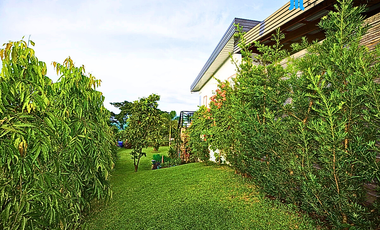 🌄 For Sale: Overlooking House with Swimming Pool in Sibulan 🌄
