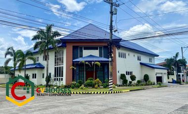 10 Bedroom House for Rent! Located inside secured subdivision in Angeles City.