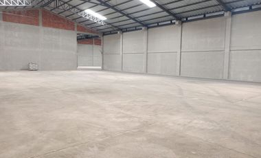 Bodega- Galpón de alquiler en Durán, Frente a la Vía Durán Tambo, 756 m2
