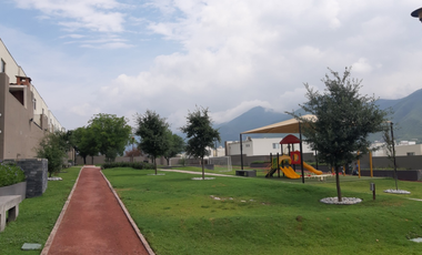 REMATO CASA EN FRACCIONAMIENTO MORETTA MINTERREY NUEVO LEON