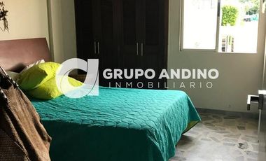 Se Vende Casa en el Conjunto Residencial Cantabria 2