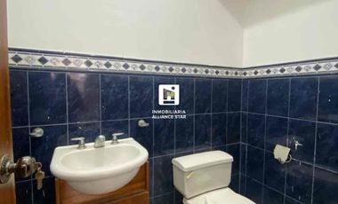 ALQUILER O VENTA CASA COMERCIAL CÉNTRICA