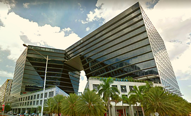 Office Space for Lease in Two E-com Center, Pasay City