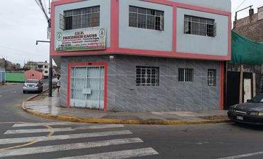 Se vende amplio local comercial en Cercado de Lima