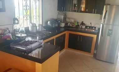 VENDO FINCA DE DOS NIVELES EN SAN VICENTE FERRER ANTIOQUIA.