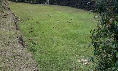 VENDO FINCA DE DOS NIVELES EN SAN VICENTE FERRER ANTIOQUIA.