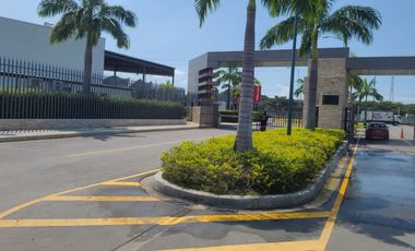 Terreno de venta en vía Puntilla Samborondón