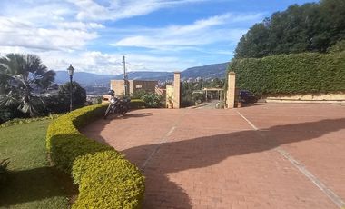 Hermosa casa en sabaneta con hermosa vista