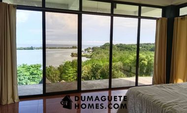 1.2 HECTARES GORGEOUS BAY PROPERTY FOR SALE IN SIATON!!