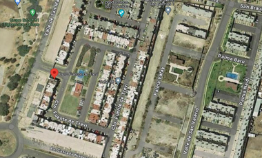 CASA A 5 MIN DE MULTIPLAZA DEL VALLE COL REAL DELVALLE CON ALBERCA
