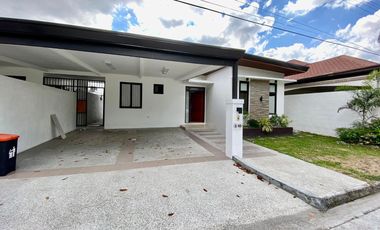 4 BEDROOMS HOUSE FOR RENT WITH SWIMMING POOL IN ANUNAS, ANGELES CITY PAMPANGA NEAR CLARK