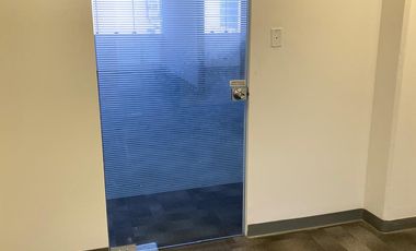 ALQUILO OFICINAS EN EL CENTRO FINANCIERO DE SAN ISIDRO
