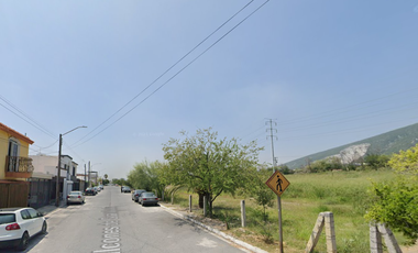 ¡¡APROVECHE!!   ¡¡BONITA CASA CON EXCELENTE UBICACIÓN EN SAN NICOLAS DE LOS GARZA NL¡¡