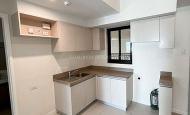 For Sale: East Bay Residences 2-BEDROOM Condo (RFO) in Sucat Muntinlupa