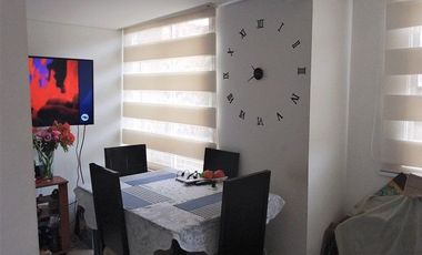 AMPLIO APARTAMENTO VENDO