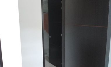 AMPLIO APARTAMENTO VENDO