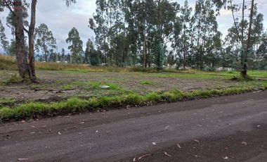 Terrenos de venta en Tabacundo, 400 m2
