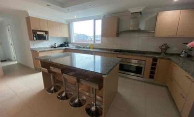 Penthouse de renta, sector República del Salvador, 4 dormitorios