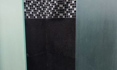 Casa en Renta en Jardines de la Paz: Jacuzzi, Estudio y Recámara en Planta Baja