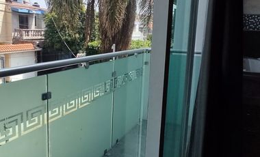 Casa en Renta en Jardines de la Paz: Jacuzzi, Estudio y Recámara en Planta Baja