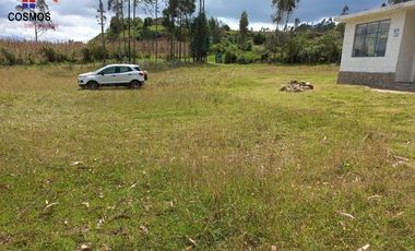 Venta de casa de campo con terreno en Otavalo sector Agato Yaculoma, 3.951 m2