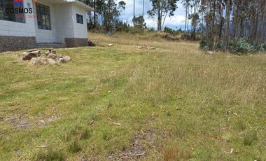 Venta de casa de campo con terreno en Otavalo sector Agato Yaculoma, 3.951 m2