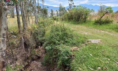 Venta de casa de campo con terreno en Otavalo sector Agato Yaculoma, 3.951 m2