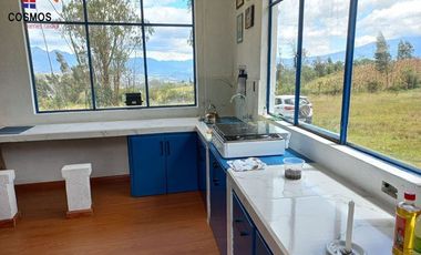 Venta de casa de campo con terreno en Otavalo sector Agato Yaculoma, 3.951 m2