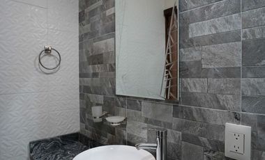 CASA EN VENTA LOS ALMENDROS