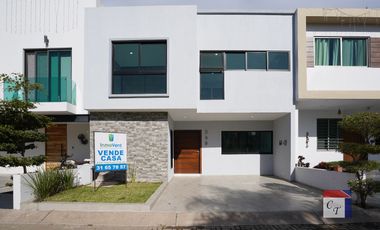 CASA EN VENTA LOS ALMENDROS