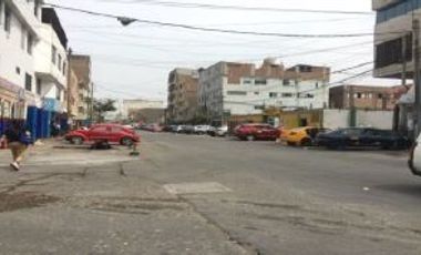 4 LOCALES DE TALLER EN LA VICTORIA