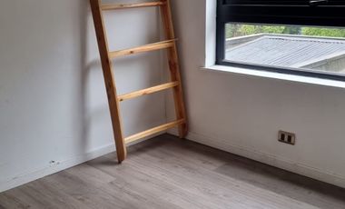 Pucón, arriendo linda y amplia casa año corrido