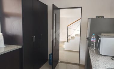 CASA CON APANTLE DENTRO DE CONDOMINIO EN RENTA EN SUMIYA JIUTEPEC