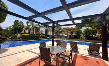 CASA CON APANTLE DENTRO DE CONDOMINIO EN RENTA EN SUMIYA JIUTEPEC