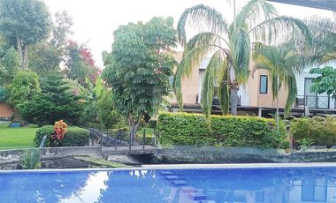 CASA CON APANTLE DENTRO DE CONDOMINIO EN RENTA EN SUMIYA JIUTEPEC