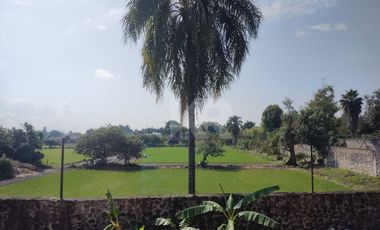 CASA CON APANTLE DENTRO DE CONDOMINIO EN RENTA EN SUMIYA JIUTEPEC