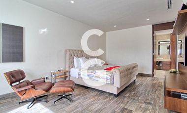 Casa en Venta en Cancun en Residencial Villa Magna Con Amplio Jardin