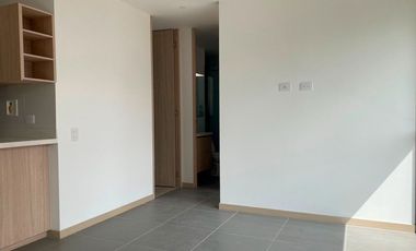 45011 Apartamento en arriendo en el sector Loma del Escobero