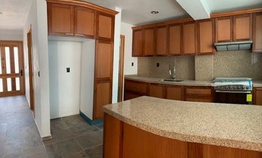 CASA EN VENTA IXTAPAN DE LA SAL, NUEVA LISTA PARA ESTRENAR , ACABADOS DE LUJO, CONSTRUCCION TRADICIONAL FACILIDADES DE PAGO  Y MA...