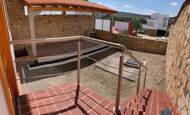 CASA EN VENTA IXTAPAN DE LA SAL, NUEVA LISTA PARA ESTRENAR , ACABADOS DE LUJO, CONSTRUCCION TRADICIONAL FACILIDADES DE PAGO  Y MA...