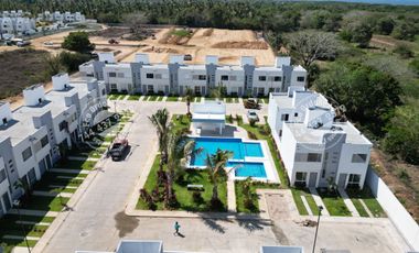 Venta de casa nueva 3 recamaras, con club de playa y muelle náutico