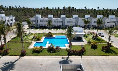Venta de casa nueva 3 recamaras, con club de playa y muelle náutico