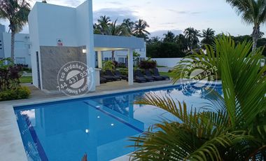Venta de casa nueva 3 recamaras, con club de playa y muelle náutico